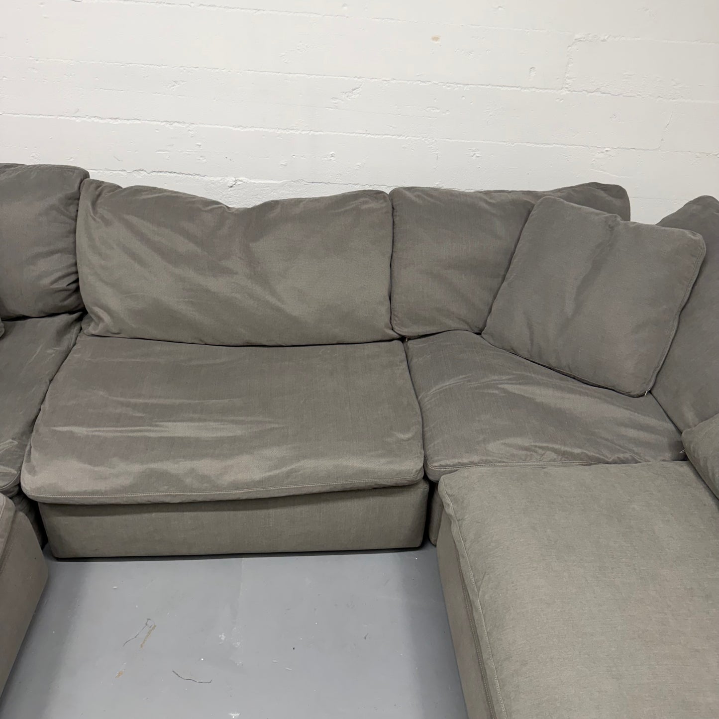 Moe’s Clay Modular Sectional