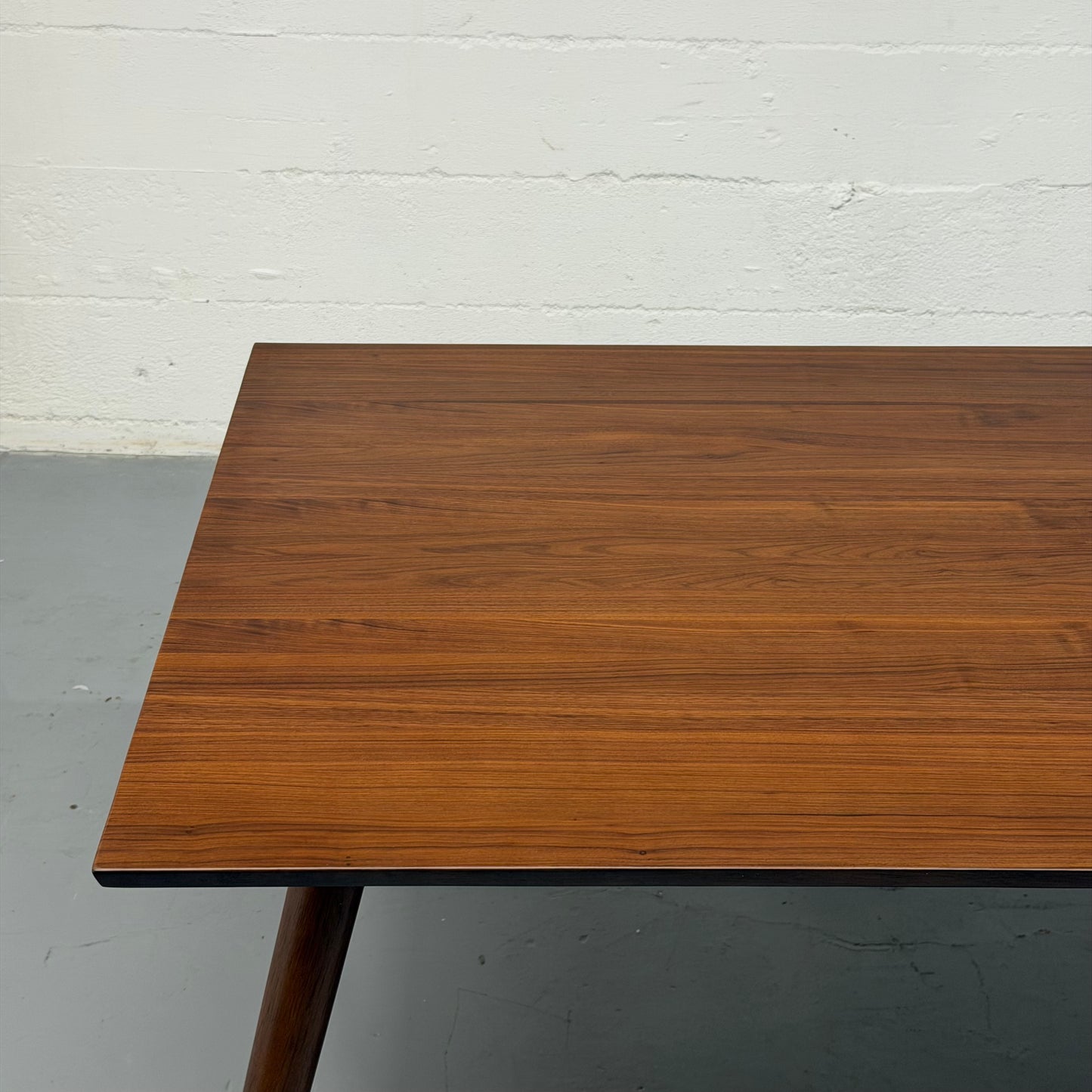 Article seno 71” walnut