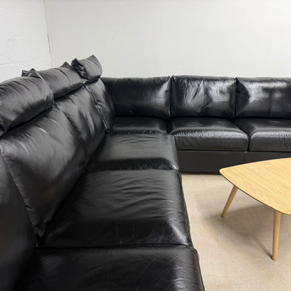 FINNALA
Sectional, 5-seat corner black