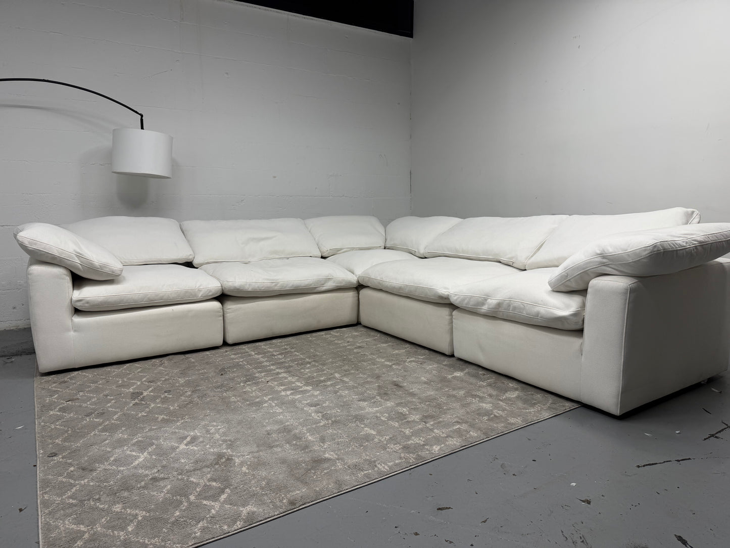 Helio Modular Couch