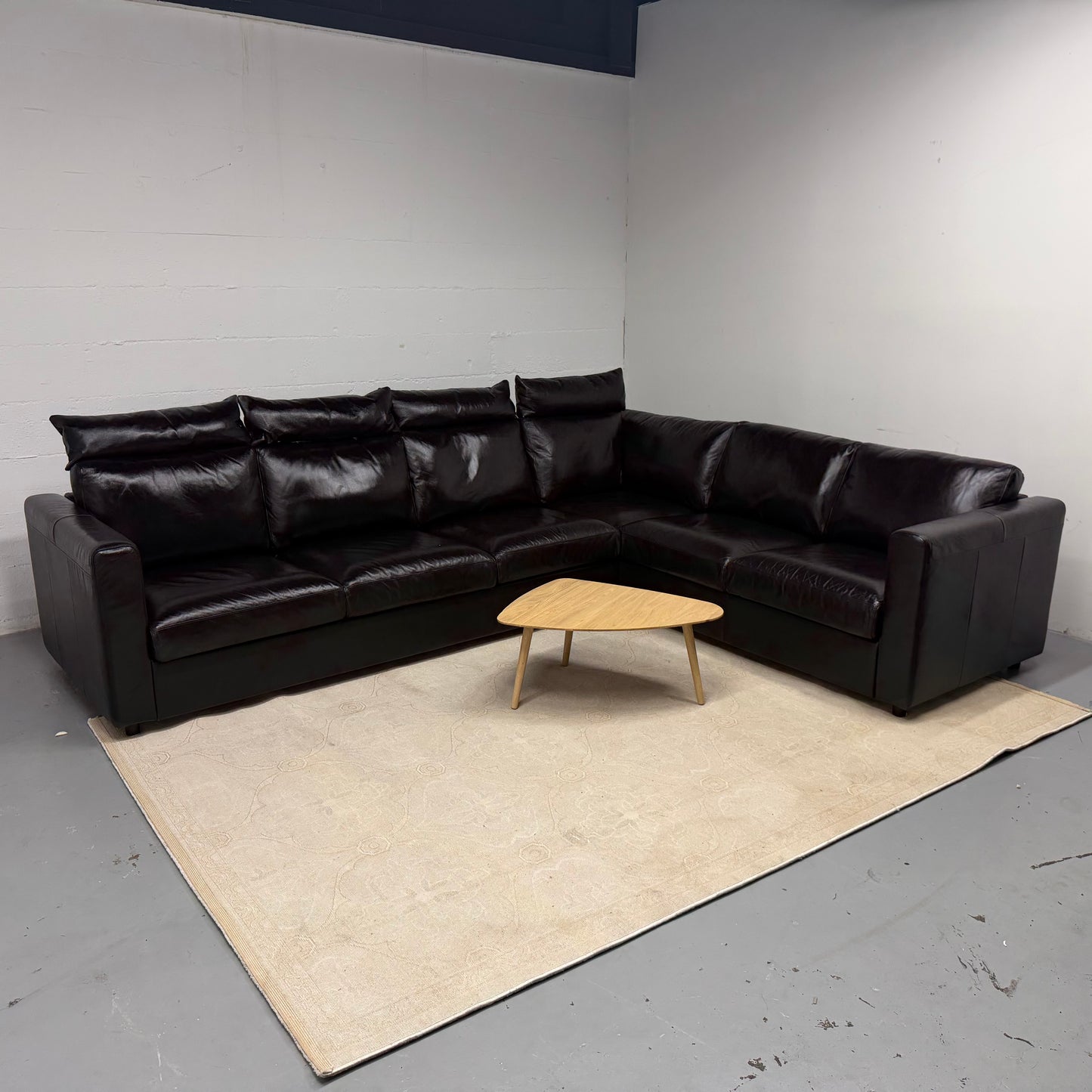 FINNALA
Sectional, 5-seat corner black