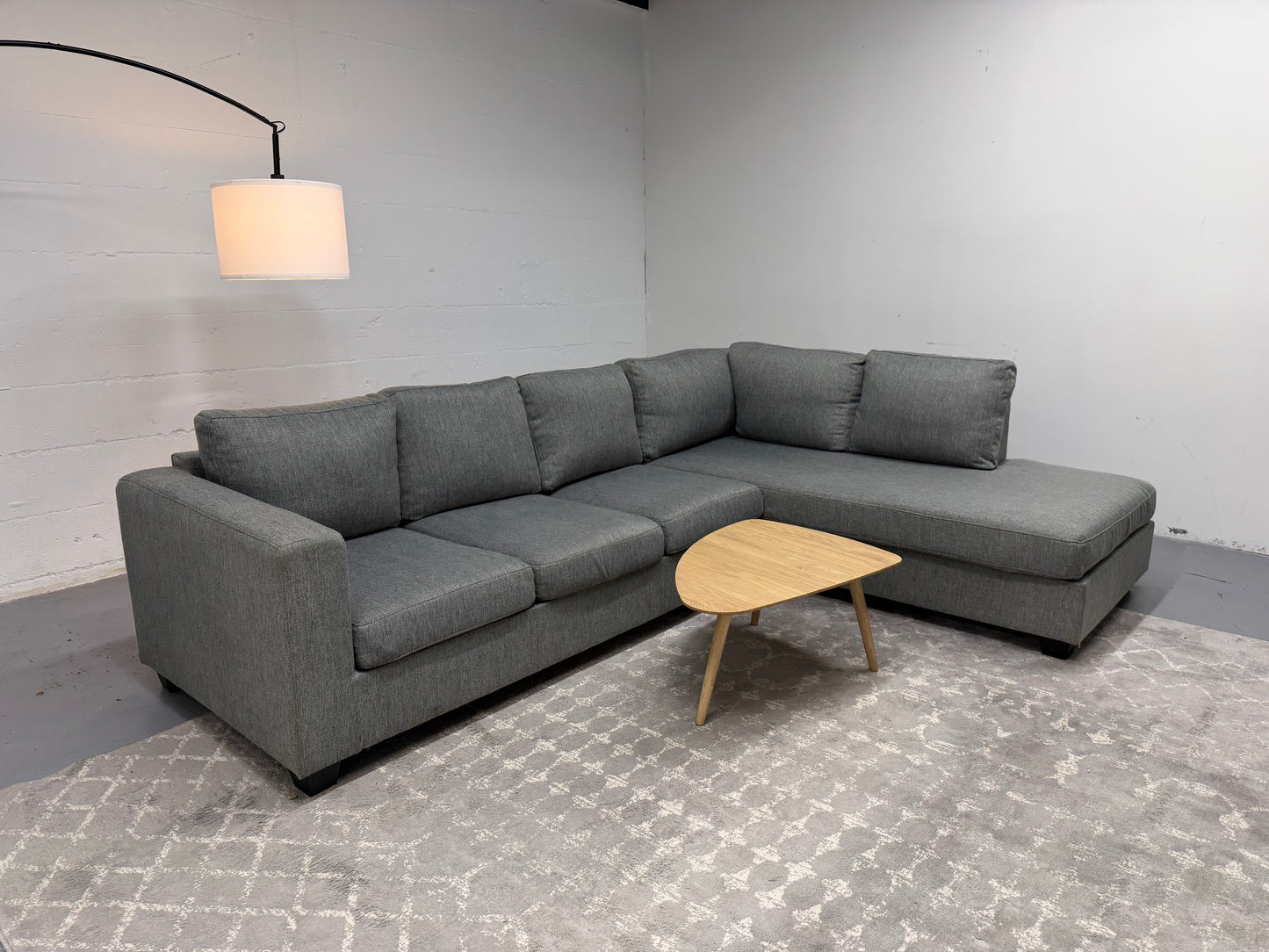 Urban barn Sectional