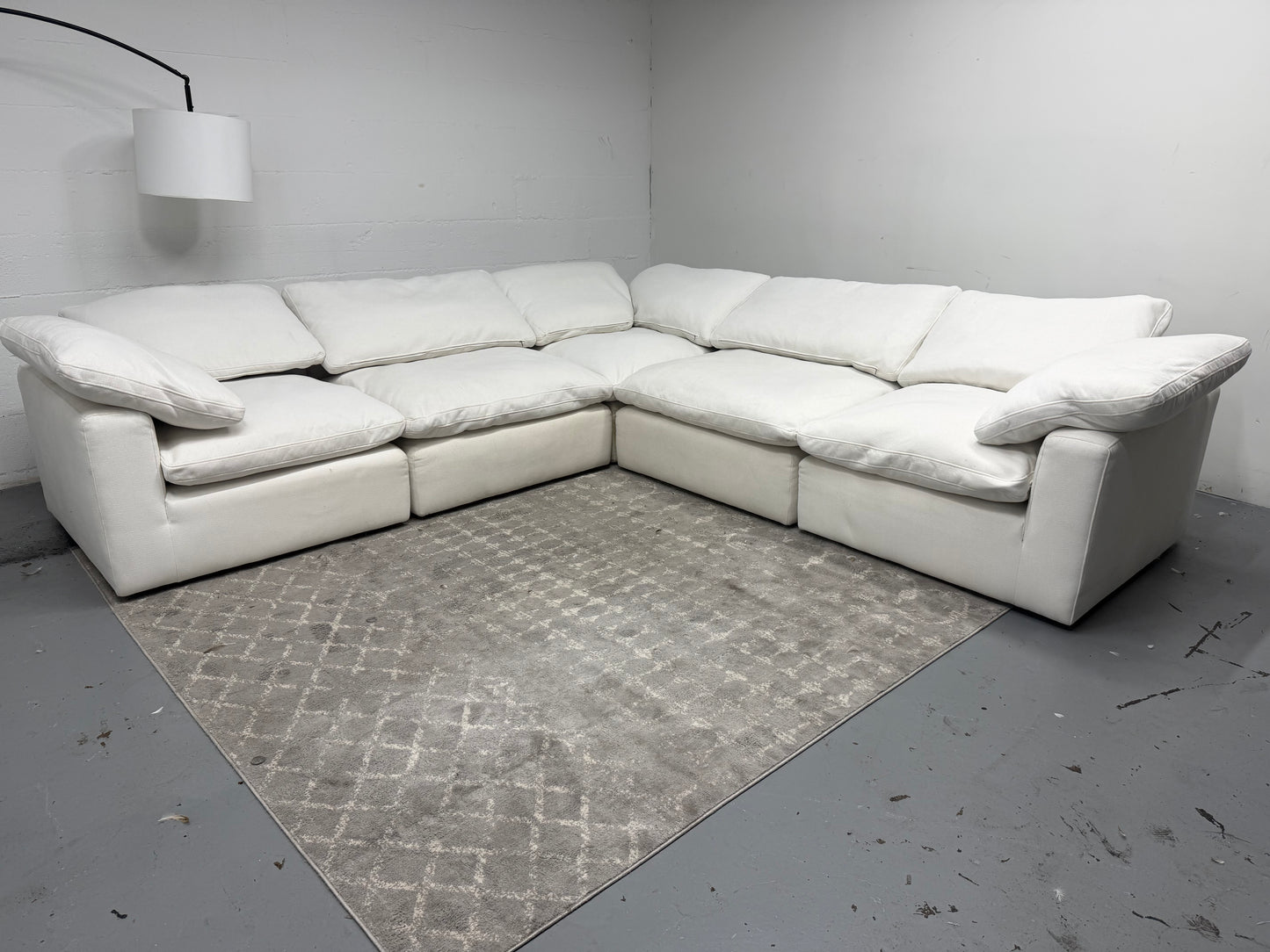 Helio Modular Couch