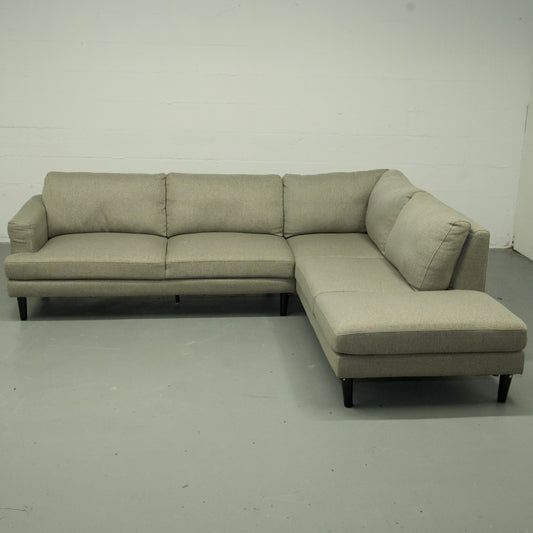 Structube Sectional grey