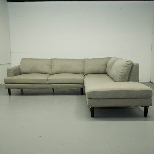 Structube Sectional grey