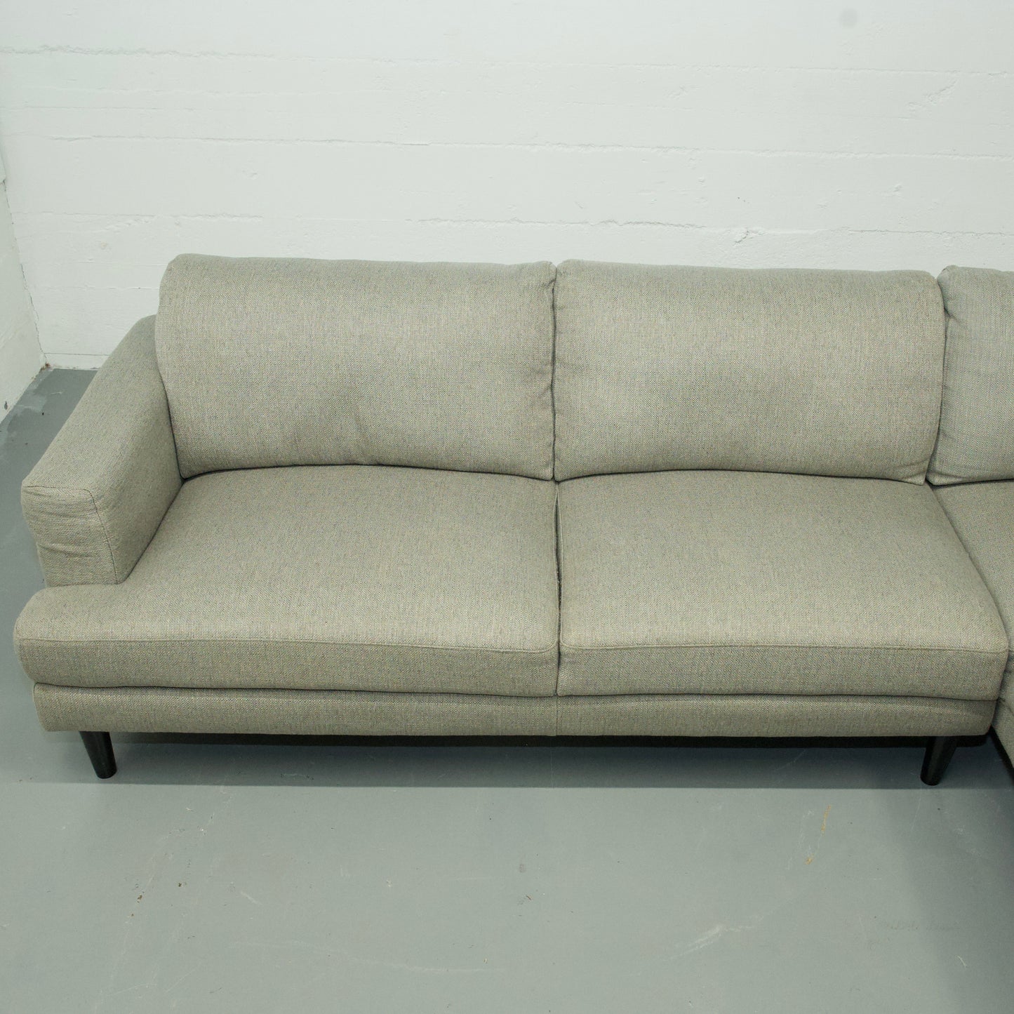 Structube Sectional grey