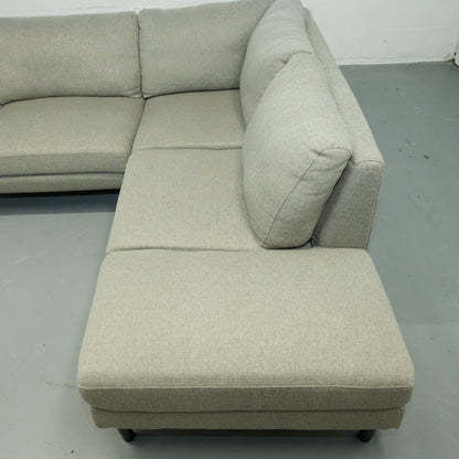 Structube Sectional grey