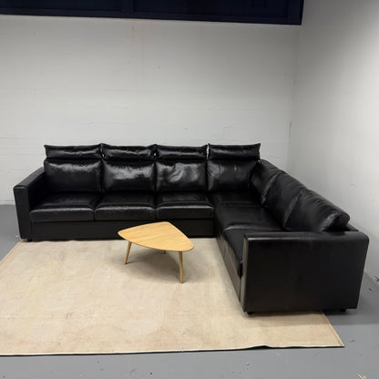 FINNALA
Sectional, 5-seat corner black